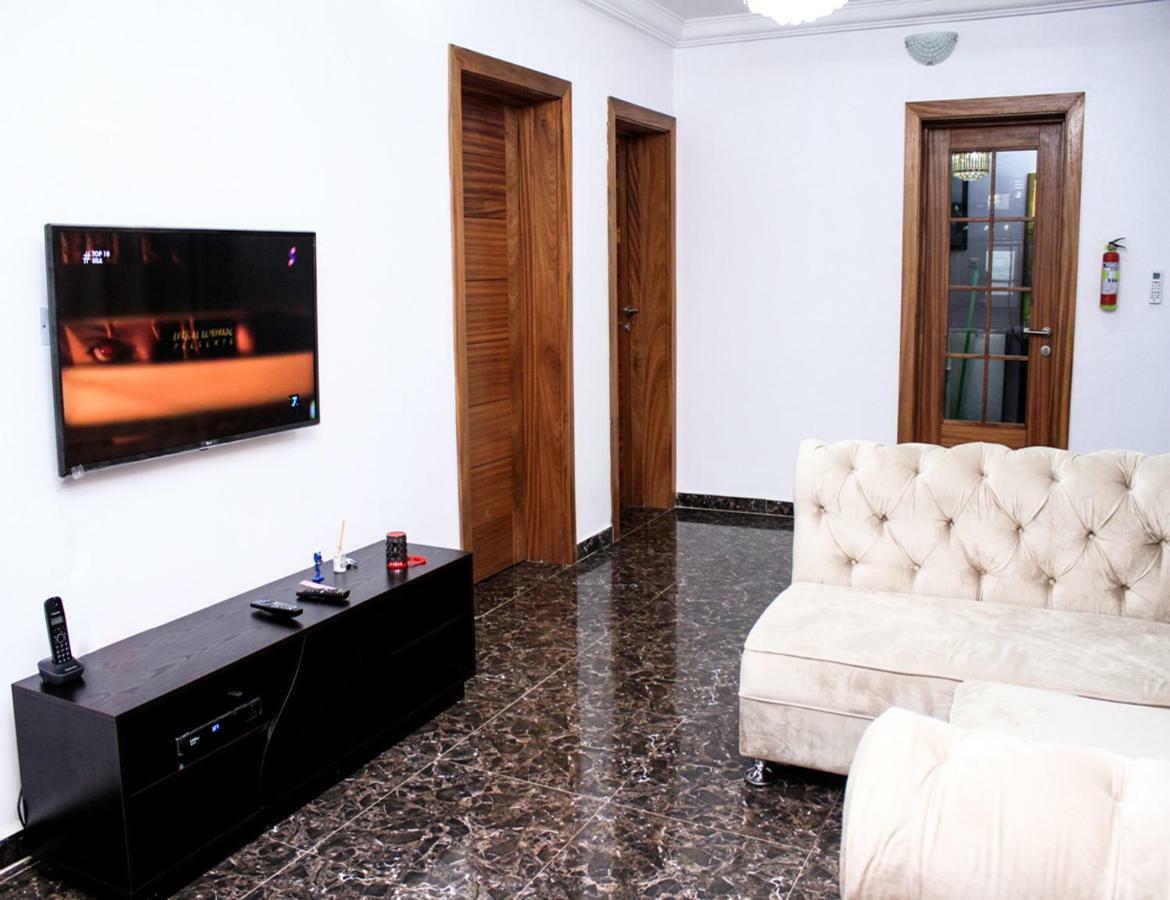 24/7 Luxury Apartment Лаґос Екстер'єр фото
