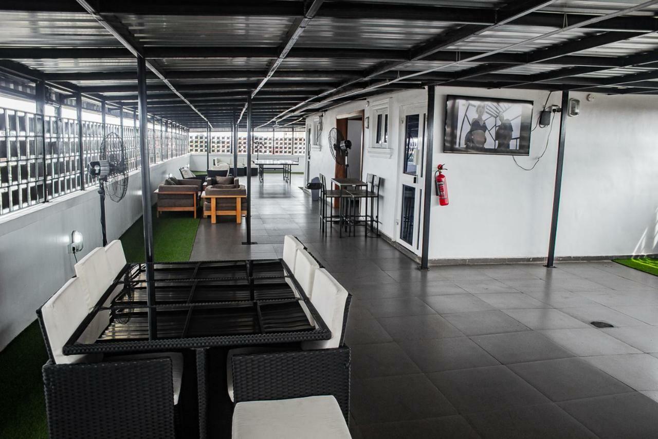 24/7 Luxury Apartment Лаґос Екстер'єр фото
